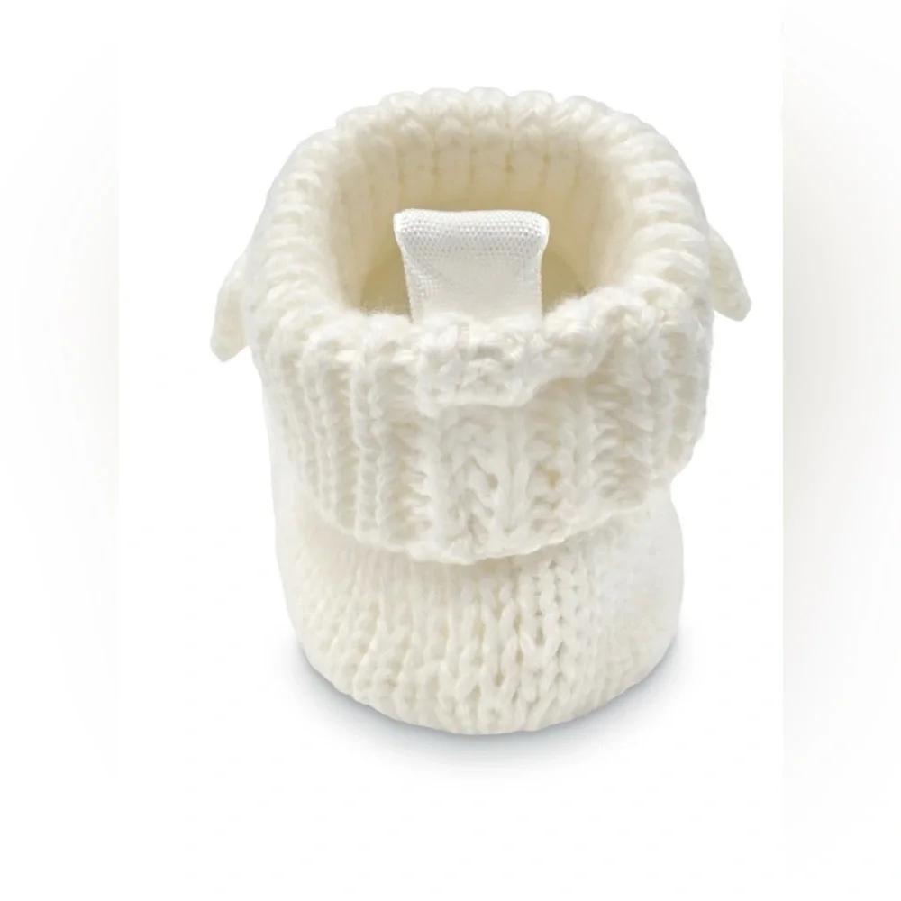 Carters cute cream